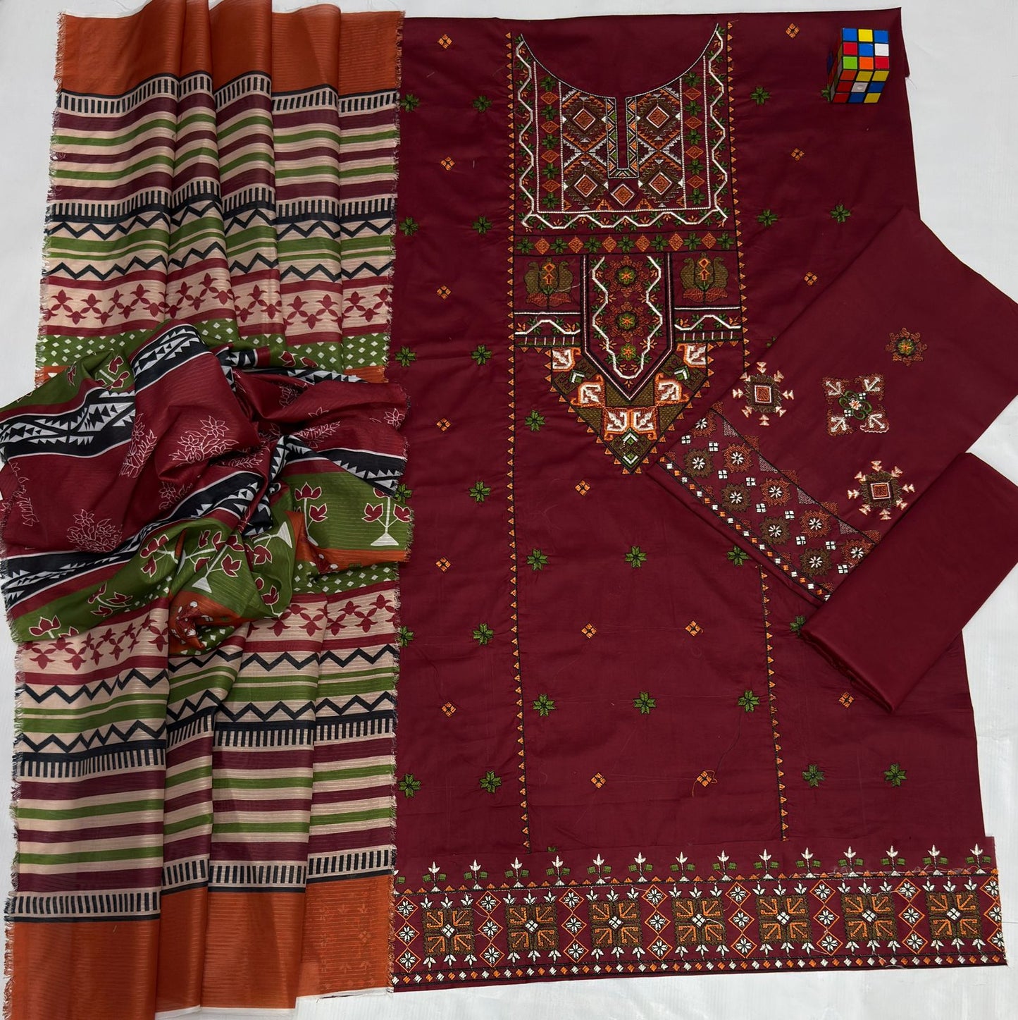 Sapphire 3 Piece Unstitched Lawn