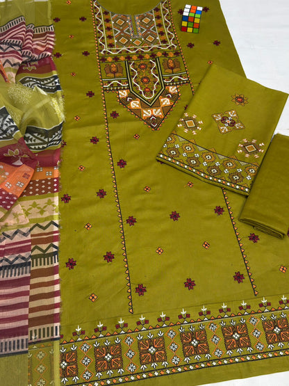 Sapphire 3 Piece Unstitched Lawn