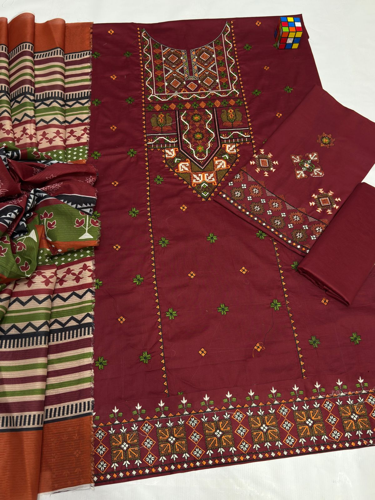 Sapphire 3 Piece Unstitched Lawn