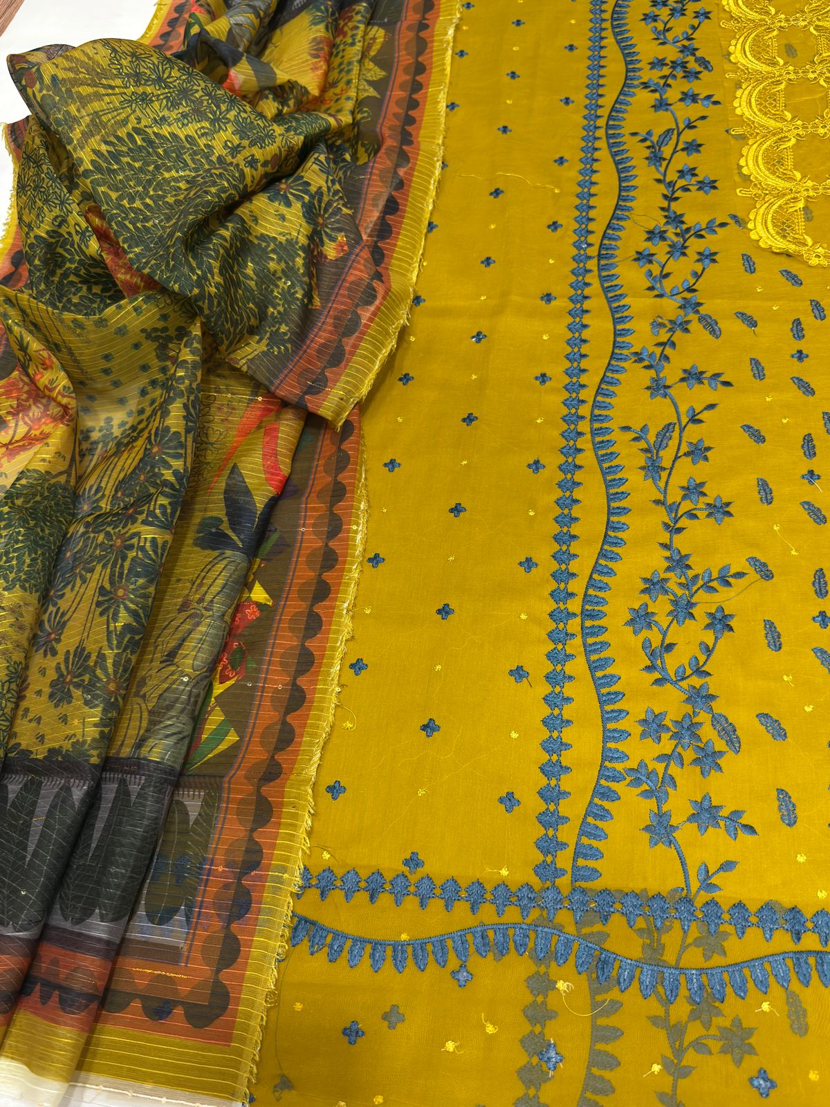 Sobia Nazir 3 Piece Airjet Lawn 90/70